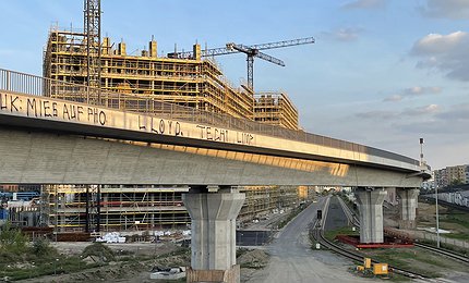 "2021-october-qh-track", by Jan Wedel, Copyright (c) 2021 by Jan Wedel license 2021-october-qh-track