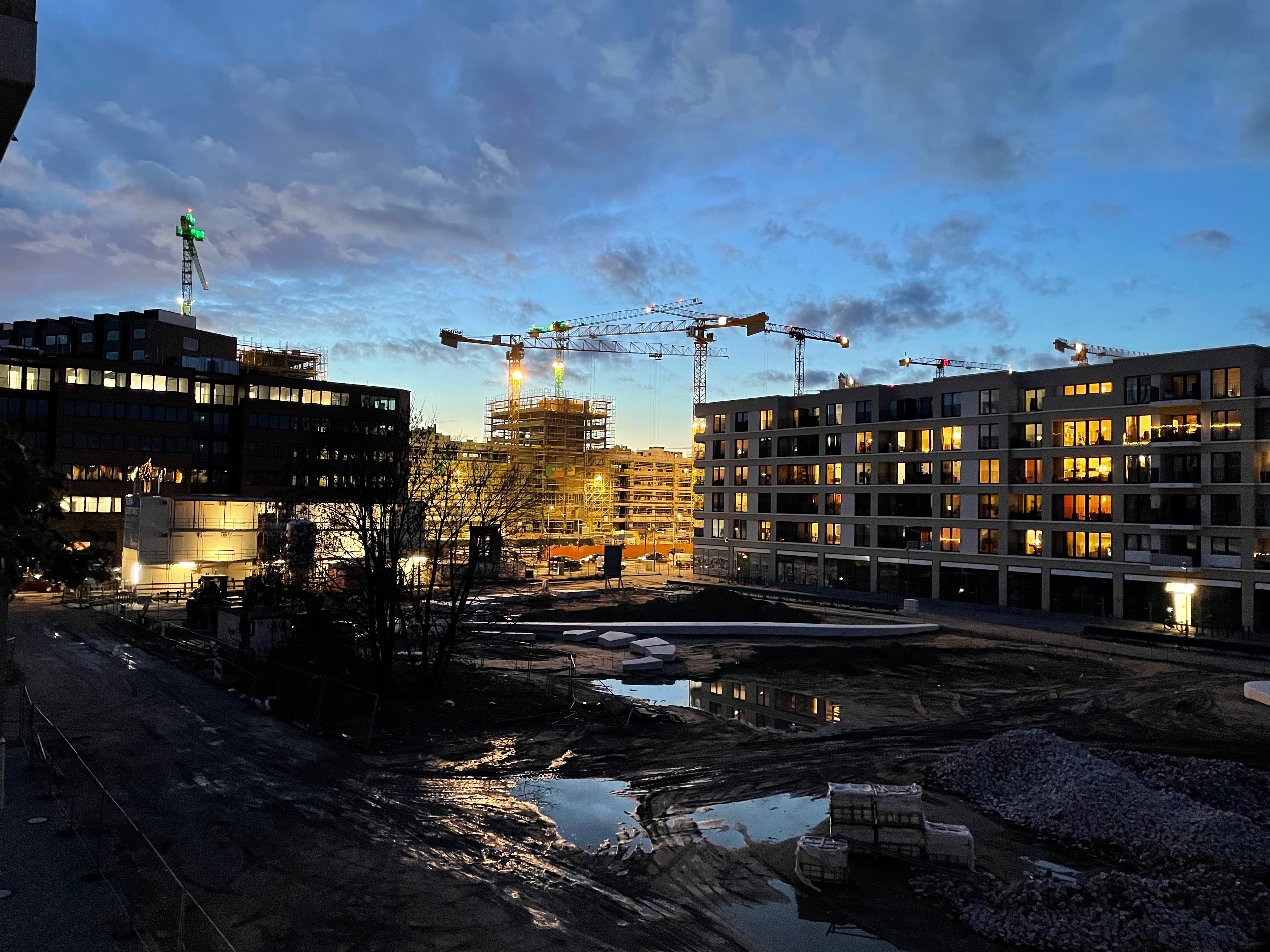 Otto-Wedit-Platz-Bei-Nacht