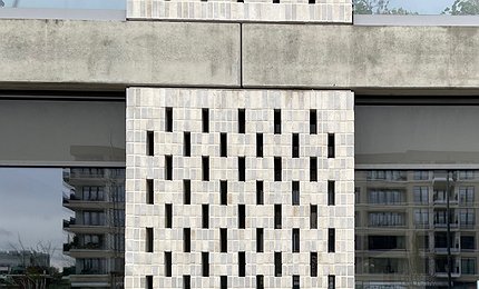 "Plattenbau 3", by Jan Wedel, Copyright (c) 2022 by Jan Wedel license Plattenbau 3