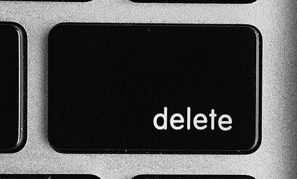 delete-all-the-codes 