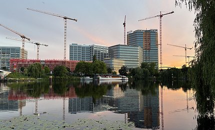 "Nordhafen DKB türm", by Jan Wedel, Copyright (c) 2025 by Jan Wedel license Nordhafen DKB türm